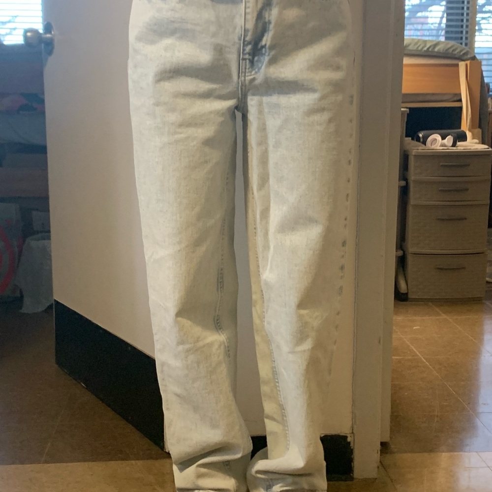 Light Wash BDG Baggy Jeans